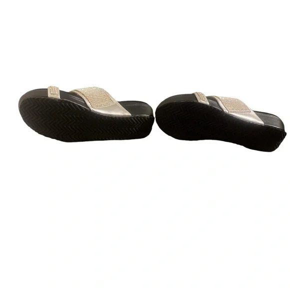 Volatile Silver Sparkling Sandals - Picture 2 of 6